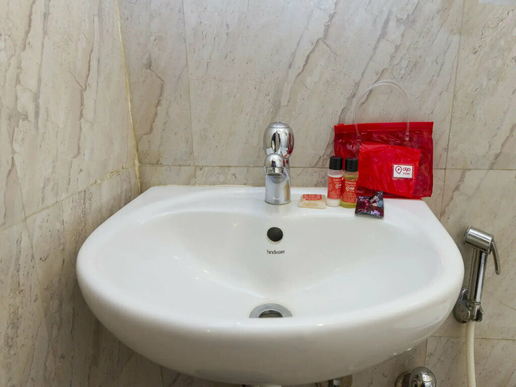 Oyo 2183 Hotel Fortune City