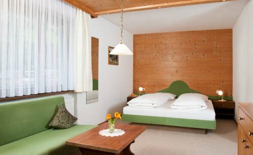 Haus Arnika, Réserver Hôtel Hôtels à Bregenzerwald avec parking, Parking