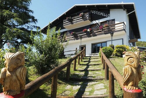 Locanda Il Rustichello, Забронировать Отель Мулаццо Lunigiana