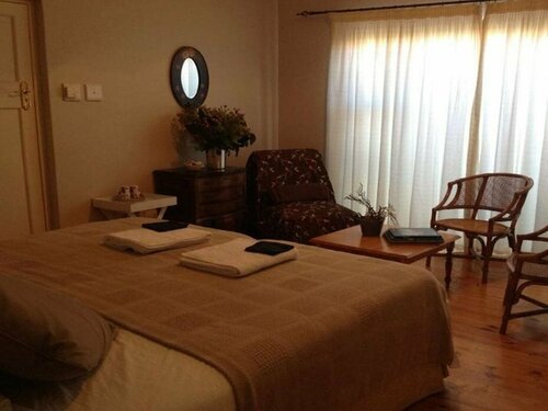 Tales of Whales Guest House, Забронировать Гостевой дом Гостевые дома Кейптауна, Гостевой дом