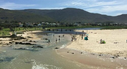Villachad Guesthouse, Book Villa Kleinmond Caledon