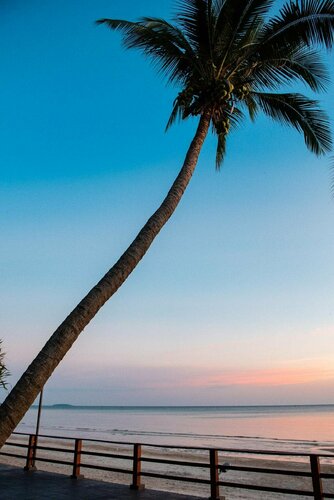 Baansuan Aokhai Beach Resort, Забронировать Курортный отель Отели Маэ-Пим с бассейном, Бассейн