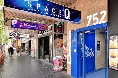 Space Q Capsule Hotel, Забронировать Капсульный отель Недорогие отели Sydney Region, недорого