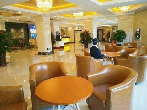 GreenTree Eastern Changchun FAW West Station Hotel, Book Hotel Changchun Changchun