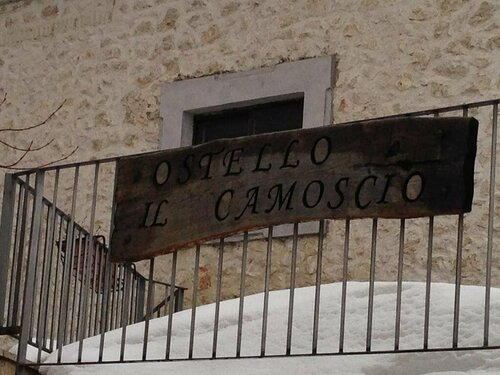 Ostello Il Camoscio, Prenota Chalet Rocca di Mezzo Abruzzo
