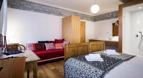 Design Rooms Pr Gavedarjo, Забронировать Отель Подкорен Краньска-Гора, рядом с Rutec