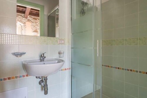 Madalen Guest House, Забронировать Гостевой дом Боза Южная Сардиния