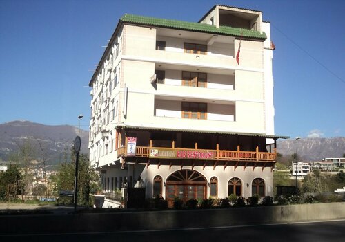 Hotel Arberia, Забронировать Отель СПА-отели Тираны, рядом с Grand Park of Tirana, SPA-услуги