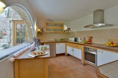 Mallorca traditional stone village house, Prenota Casa vacanze Ville a Maiorca, Villa