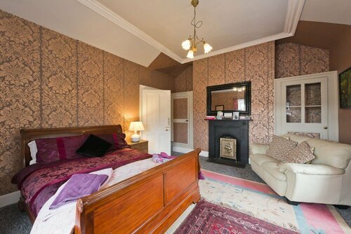 Ledville Castle, Book Hotel Dublin 