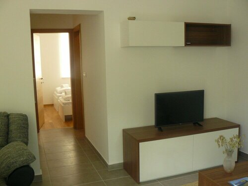 My Nest Accommodation, Book Hotel Hoteller i Privlaka med pool, Swimmingpool