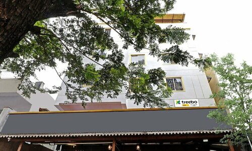 Itsy Hotels HSR Comfort, Забронировать Отель Отели штата Карнатаки с парковкой, Парковка