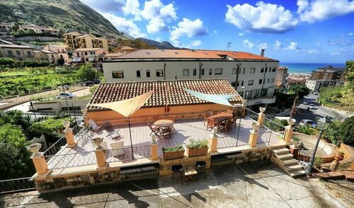 Villa Caterina - Solemar Sicilia, Забронировать Вилла Чефалу Madonie Regional Natural Park