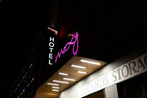 Moxy Nashville Downtown, Забронировать Отель Юг Нашвилл Нэшвилл
