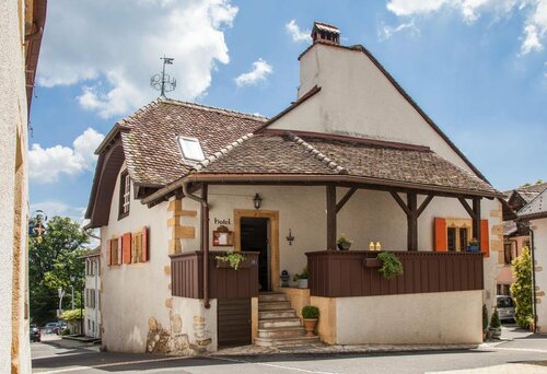 Hotel Les Vieux Toits, Book Pension Hoteller i Vaud med parkering, Parkering