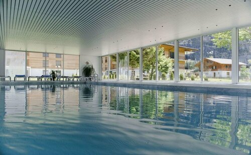 Bello Epoque Hotel Victoria, Varaa Huoneisto Hotellit Bern uima-altaalla, Uima-allas
