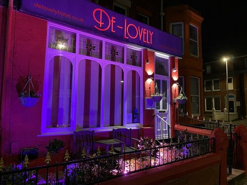 Delovely Hotel, Забронировать Отель Блэкпул Ланкашир, рядом с Площадь Gynn