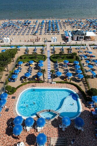 Regent's Hotel, Забронировать Отель Лидо ди Езоло Riviera Ovest