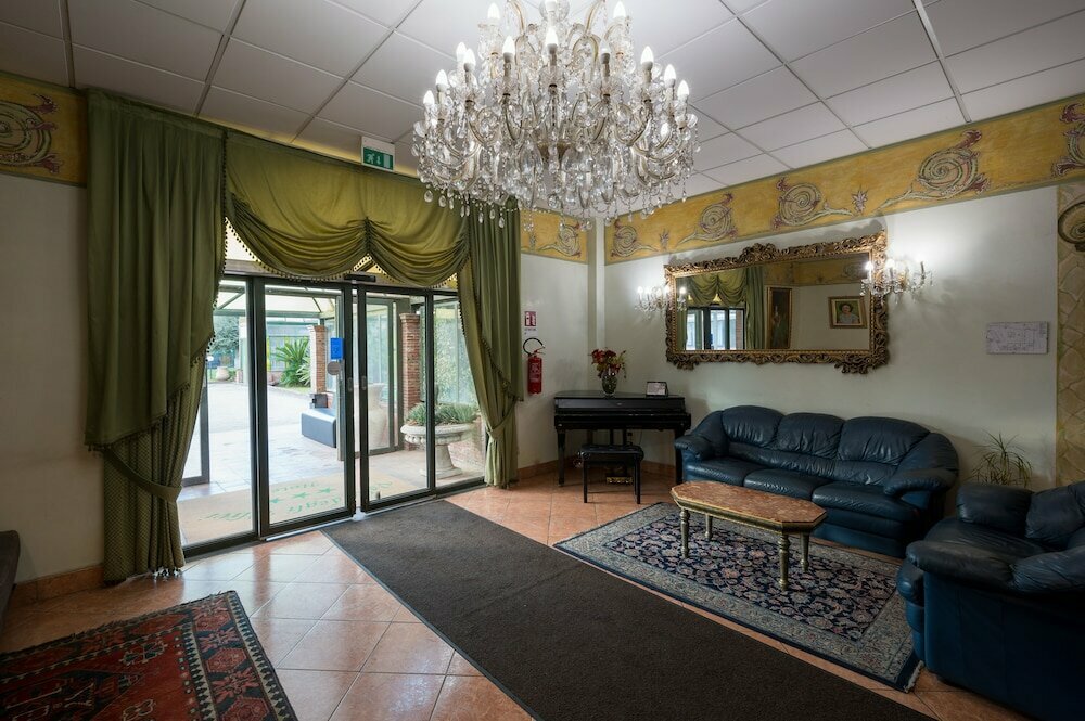Aura Club - Valle degli Ulivi