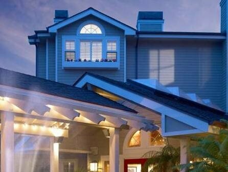 Beach House Hotel