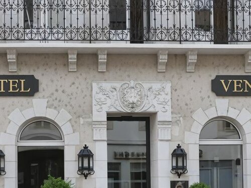 Hotel Vendome, Забронировать Отель Вандом 