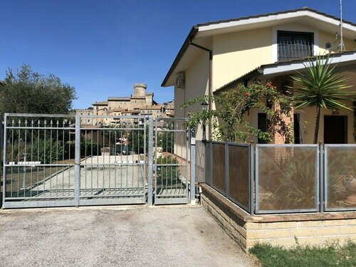 Monicas Villa, Boek Villa Hotels in Lazio met parkeren, Parkeren