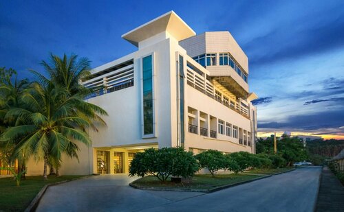 HNA Airport Express Sanya Hotel, Buchen Sie Hotel Sanya Hainan