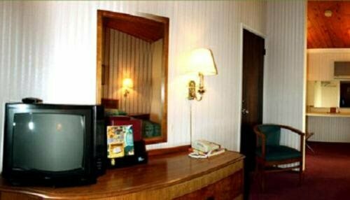 Economy Inn Ukiah, Varaa Hotelli Ukiah Kalifornia