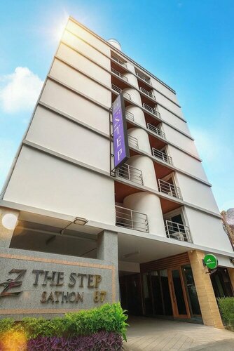 Collection O The Step Sathorn, Забронировать Отель Отели Бангкока 3 звезды, рядом с Паб и ресторан DJ Station, 3*