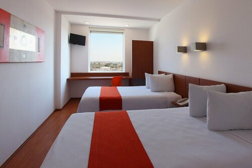 One Queretaro Aeropuerto, Réserver Hôtel Colón Querétaro