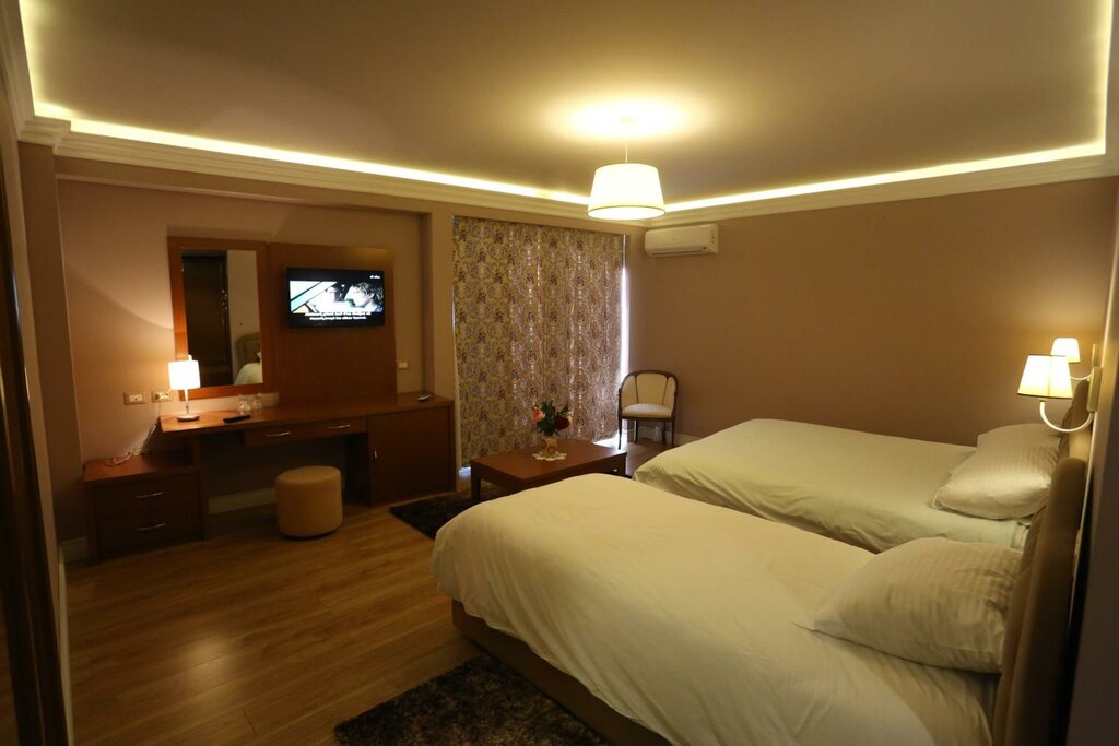 Perla Hotel