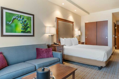 Best Western Premier Boulder Falls Inn, Rezervasyon Otel Lebanon Willamette Valley
