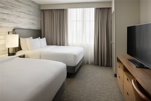 Embassy Suites Lexington, Varaa Hotelli Lexington 