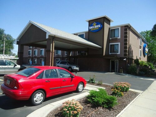 TownHouse Extended Stay Hotel Downtown, Prenota Hotel Lincoln Nebraska
