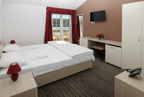 Hotel Belveder, Rezervovat Hotel Pag hotely se snídaní, Snídaně