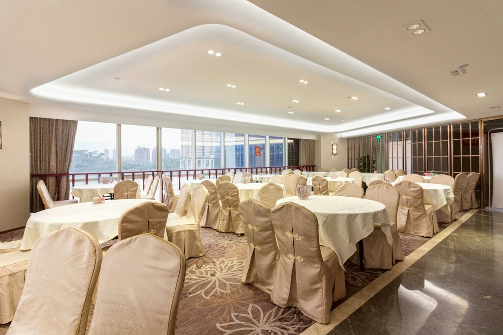 Celeste Palace Hotel Jiangmen
