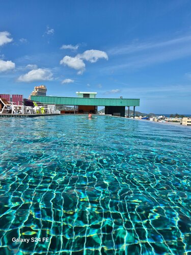 Zephyr Grand Hotel, Rezervovat Hotel Levné hotely v Patong