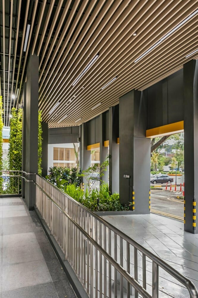 Beverly Hotels Elements
