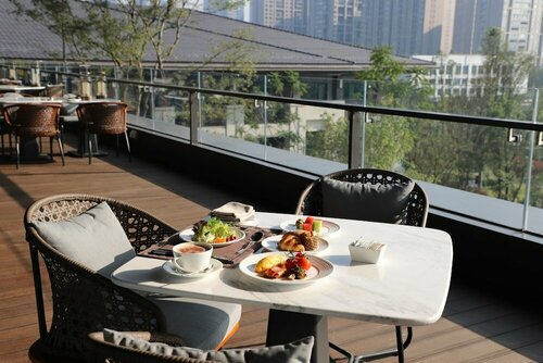Gran Meliá Chengdu, Buchen Sie Hotel Hotels in Longquanyi mit Pool, Schwimmbad