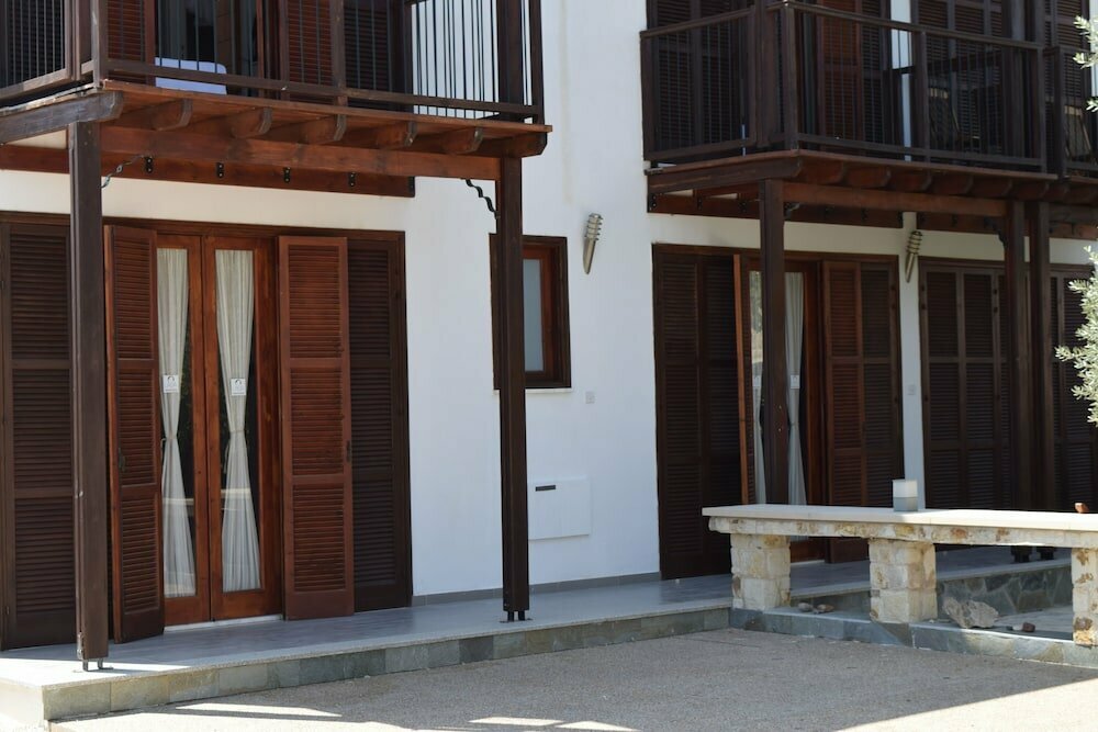 Lasa Heights Hotel