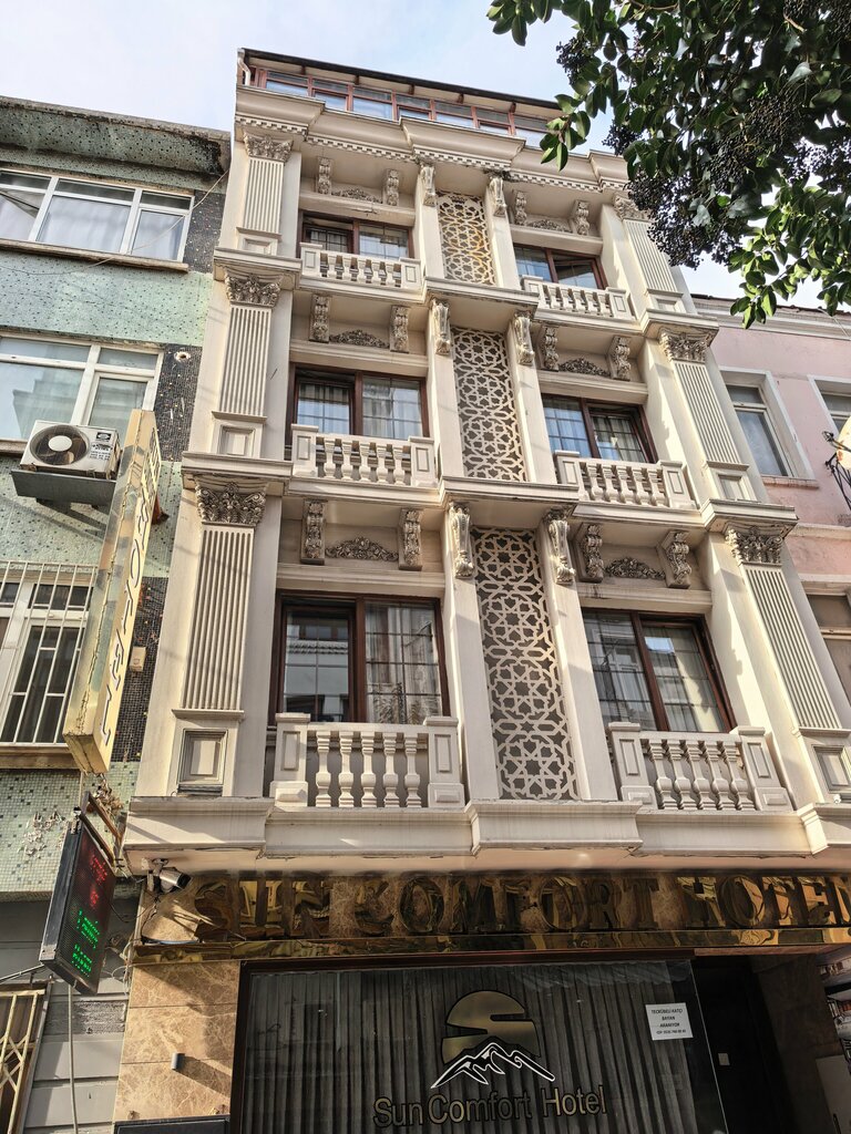 Sun Hotel