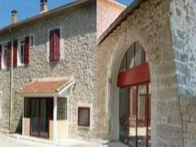 Auberge de Bonpas Logis de France, Prenota Ostello Avignone ViaRhona