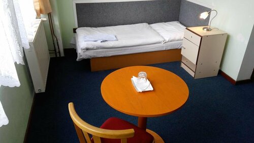 Hotel Enzian, Забронировать Отель Отели Железна-Руда с парковкой, рядом с Transporta I, Парковка