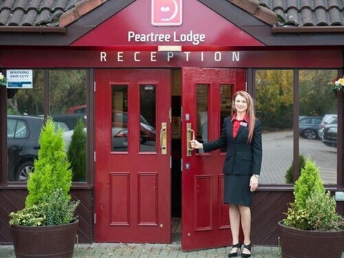 Peartree Lodge Waterside, Забронировать Отель Милтон-Кинс Бакингемшир
