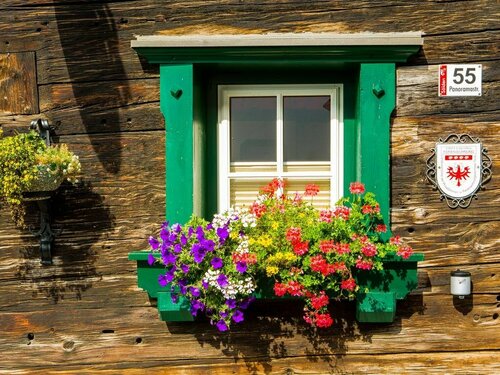 Altes Holzhaus, Забронировать Отель Отели Тироля с парковкой, Парковка