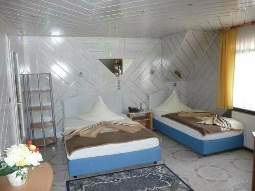 Hotel Tenne, Забронировать Отель Фирнхайм земля Гессен