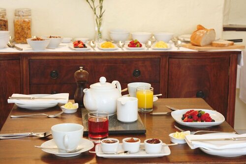 Willance House Guest House, Varaa Matkakoti Hotellit Merseyside aamiaisella, Aamiainen