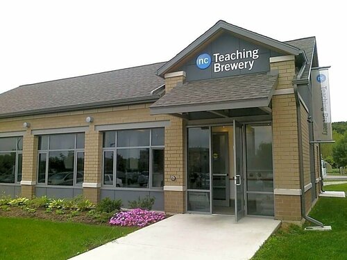 Niagara College Residence Notl Campus, Забронировать Отель Ниагара-он-те-Лейк Niagara Falls and Wine Country
