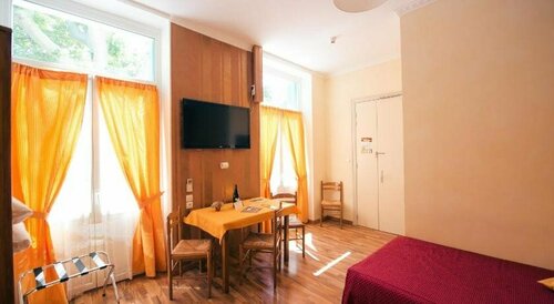 Altera Roma Hôtel, Prenota Hotel Hotel a Alvernia con parcheggio, Parcheggio