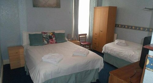 Tulip Hotel Blackpool, Забронировать Отель Отели Блэкпул с парковкой, рядом с Стадион футбольного клуба «Блэкпул», Парковка